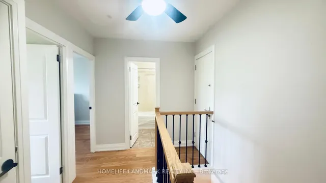 Additional image 16 of 5879 Bathurst St Unit 213