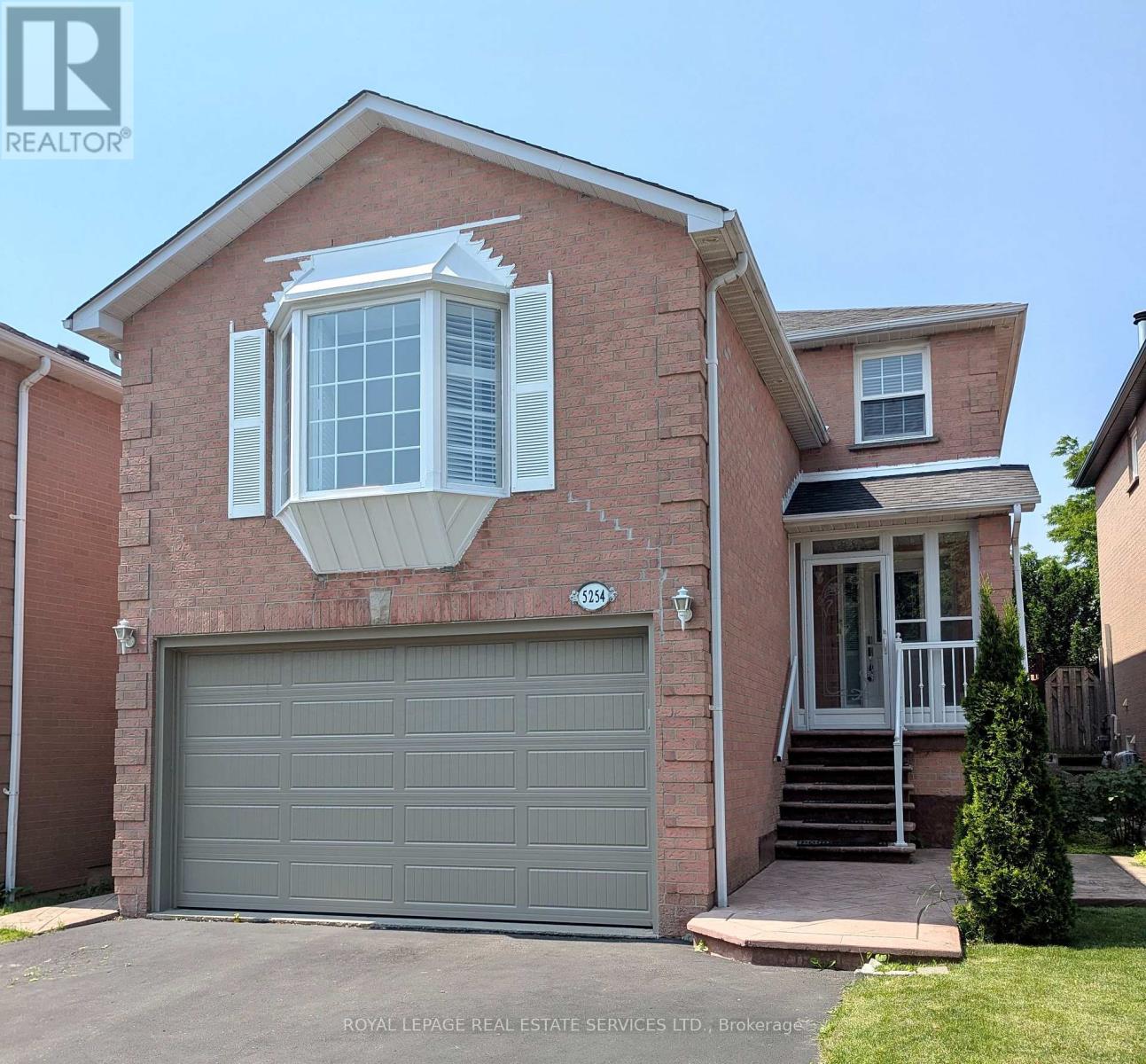 5254 ASTWELL AVENUE|Mississauga (Hurontario), Ontario L5R3H8