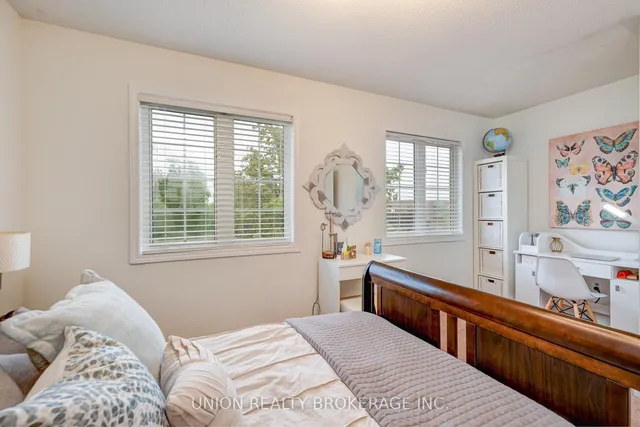 Additional image 20 of 84 Worthington Ave