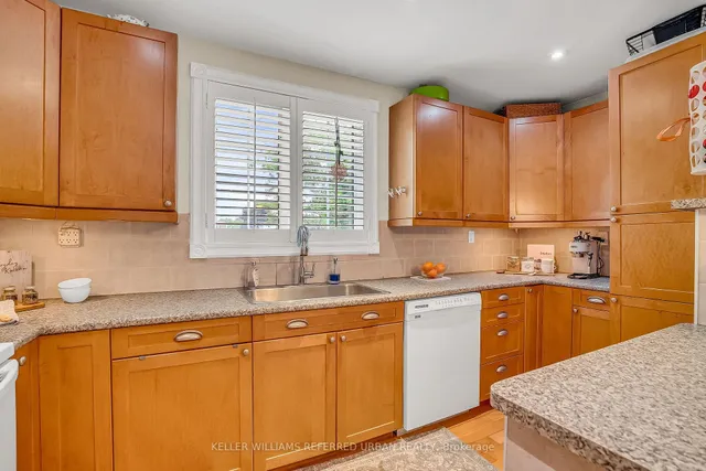 Additional image 10 of 5 Donora Dr