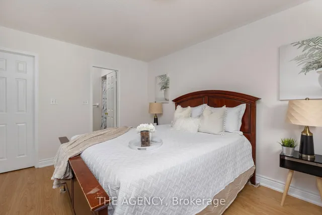 Additional image 15 of 43 Castlethorpe Dr