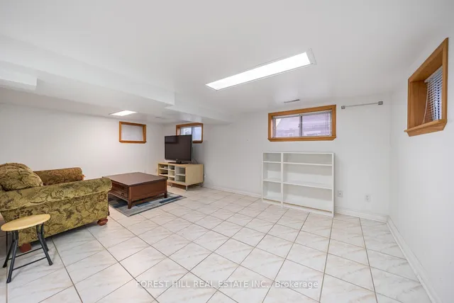 Additional image 22 of 542 Glen Park Ave