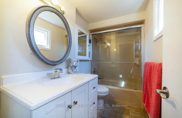 Additional image 22 of 10 Esquire Pl