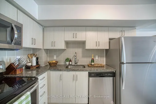 Additional image 12 of 7 Applewood Lane Unit 221