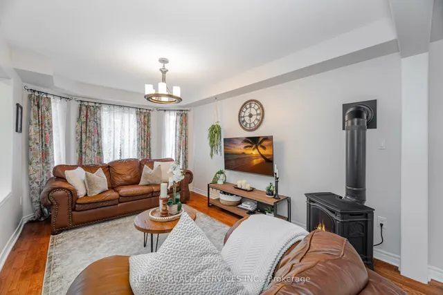 Additional image 4 of 51 LORMEL Gate