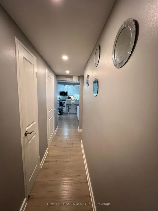 Additional image 10 of 20 Edgecliff Gfwy Unit 315