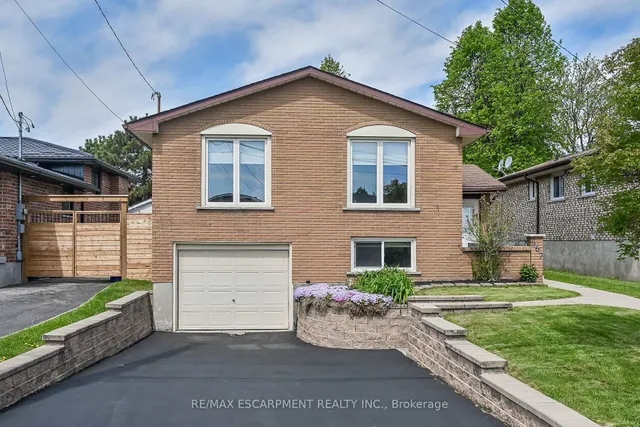 Additional image 3 of 567 QUEEN VICTORIA Dr