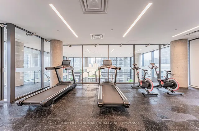 Additional image 29 of 81 Wellesley St Unit 307