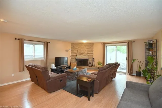 Additional image 25 of 227 East 8th St