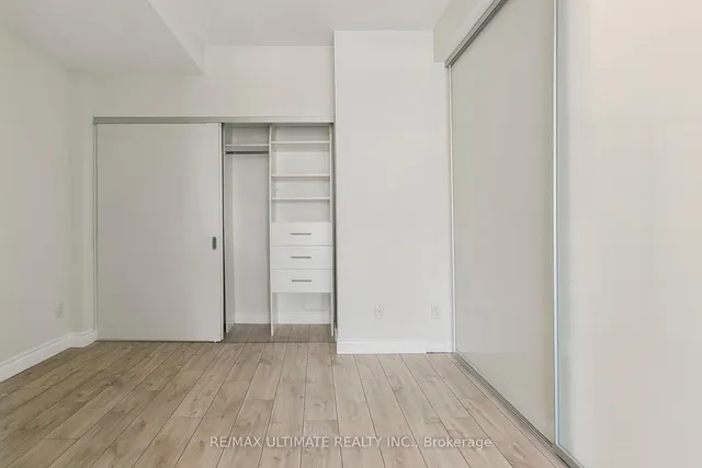 Additional image 17 of 210 Simcoe St Unit 611