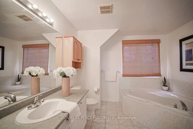 Additional image 36 of 33 Tollgate Mews