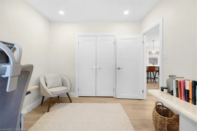 Additional image 19 of 20 Camille Crt