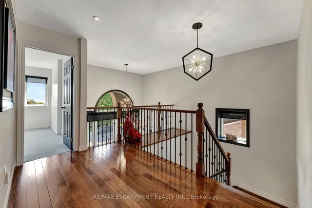 Additional image 29 of 130 Napoli Dr