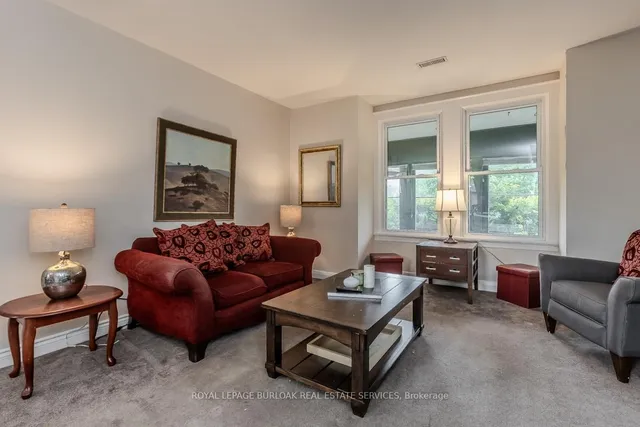 Additional image 15 of 2150 Caroline St