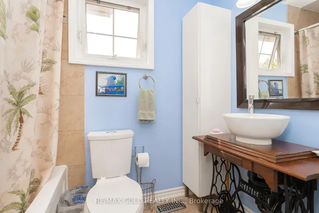 Additional image 28 of 7 Wadsworth Circ