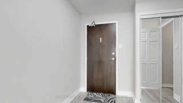 Additional image 31 of 33 Elmhurst Ave Unit 2407