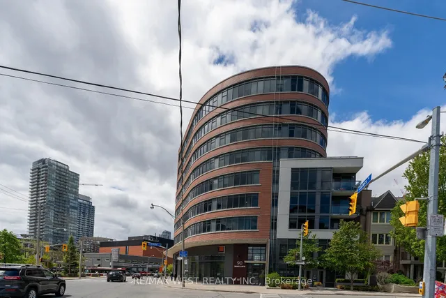 90 Trinity St Unit 303