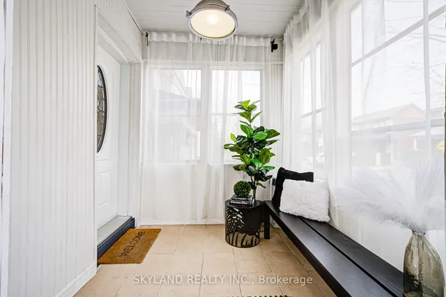 Additional image 2 of 77 Shanly St