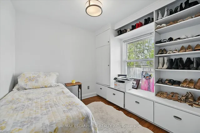 Additional image 9 of 462 Woodland Ave