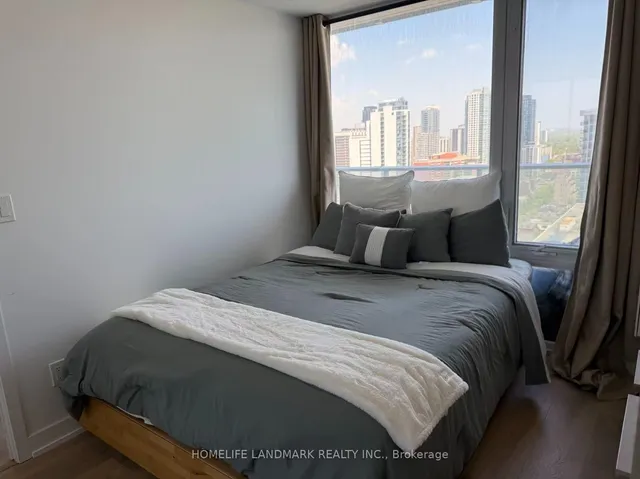 Additional image 13 of 501 Yonge St Unit 2208