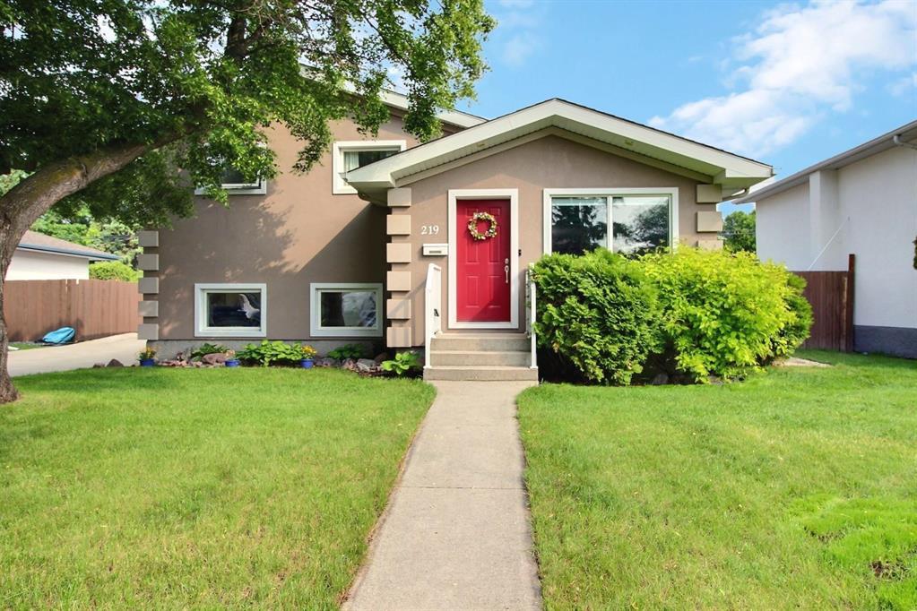 Property image for 219 Parkville Bay|Winnipeg, Manitoba R2M2J6