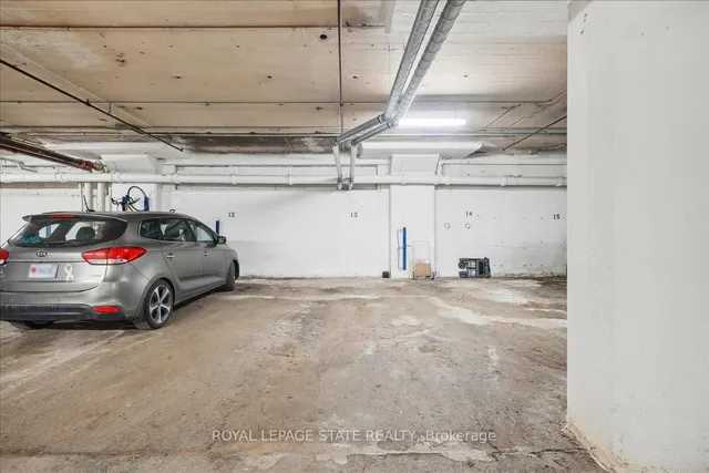 Additional image 40 of 50 Main St Unit 313