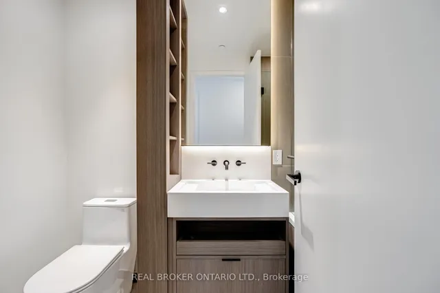 Additional image 27 of 55 Charles St St