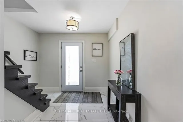 Additional image 3 of 34 Mercer Dr