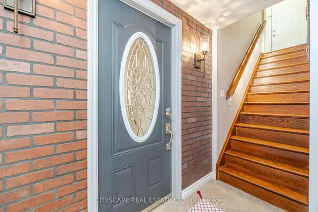 Additional image 31 of 657 Symons Cross