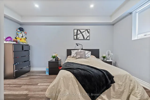 Additional image 33 of 1295 Consort Cres