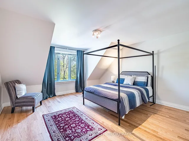 Additional image 33 of 774 Old Dundas Rd