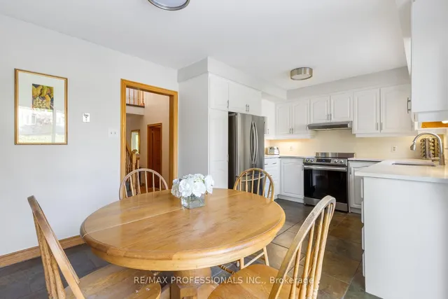 Additional image 14 of 15 Warrender Ave