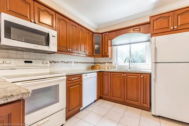 Additional image 13 of 1 Leith Crt