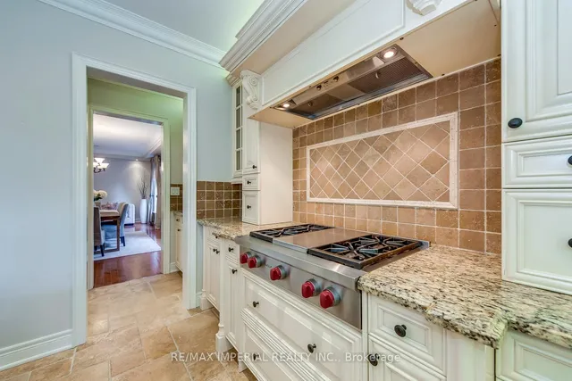 Additional image 18 of 2382 Robmar Dr