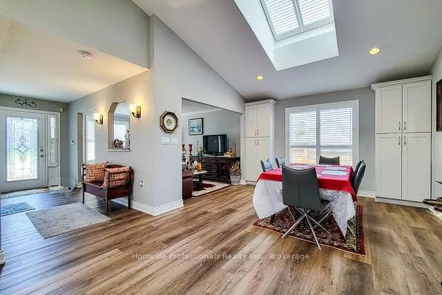 Additional image 24 of 146 Highbury Dr