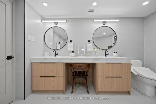 Additional image 33 of 160 Frederick St Unit 305