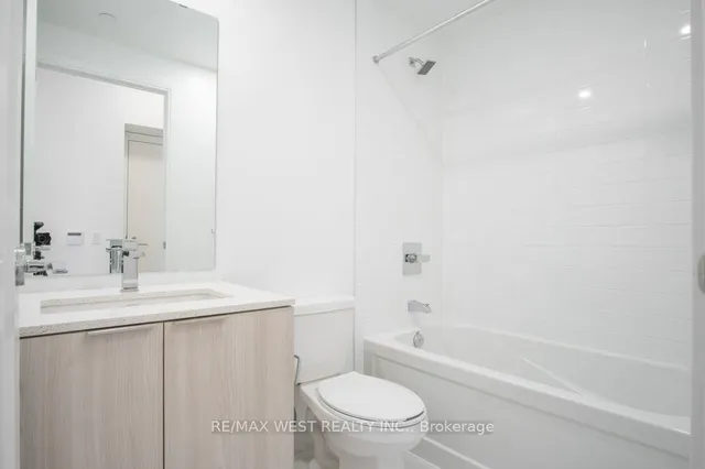 Additional image 7 of 70 Annie Craig Dr Unit 3602