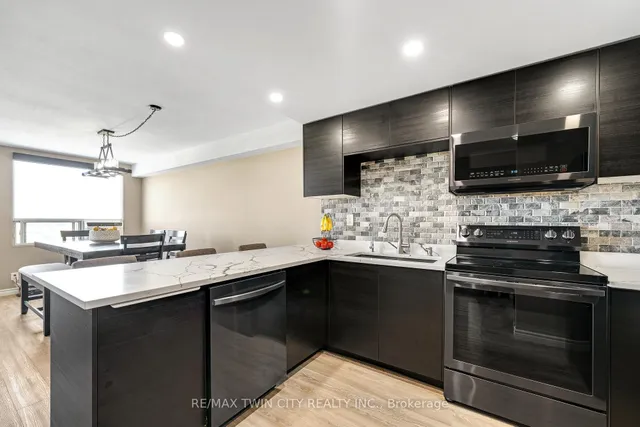 Additional image 12 of 18 Holborn Crt Unit 602