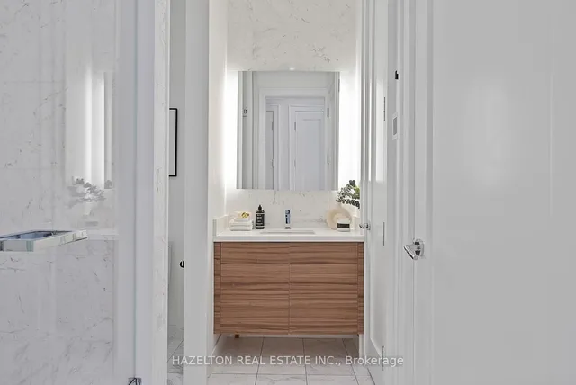 Additional image 21 of 36 Hazelton Ave Unit 4D