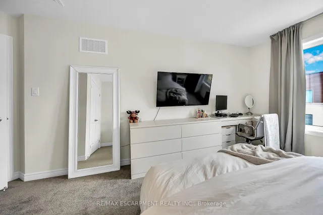 Additional image 28 of 22 Dryden Lane