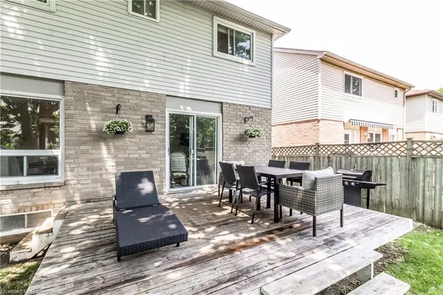 Additional image 28 of 2127 Hunt Cres