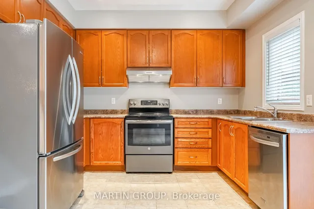 Additional image 16 of 4165 Cole Cres