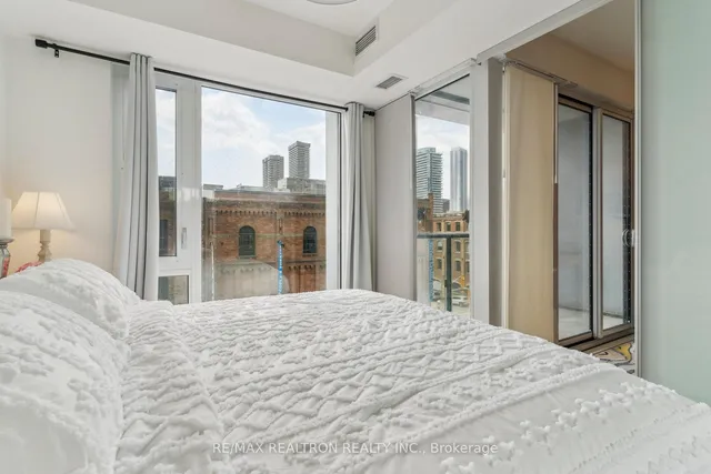 Additional image 9 of 158 Front St Unit 325