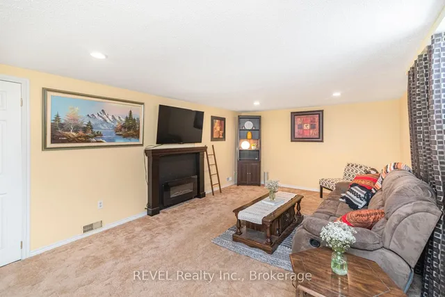 Additional image 25 of 5 Arbutus Cres