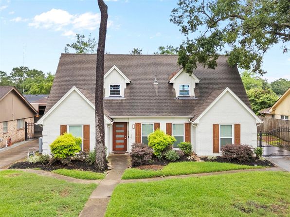 1139 Lehman St, Houston, TX 77018