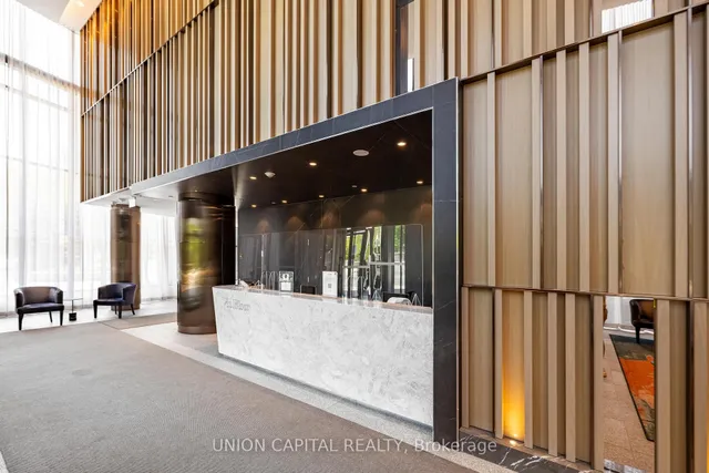 Additional image 3 of 585 Bloor St Unit 815