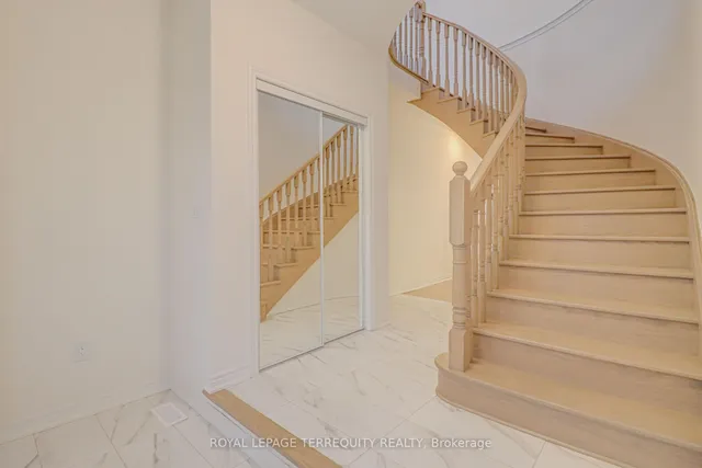 Additional image 6 of 3915 Koenig Rd