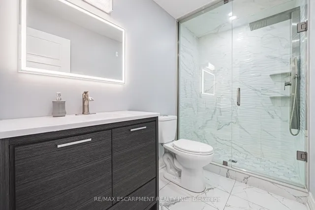 Additional image 22 of 302 East 43rd St