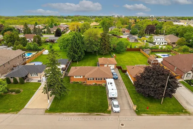 Additional image 47 of 102 Kennedy Ave