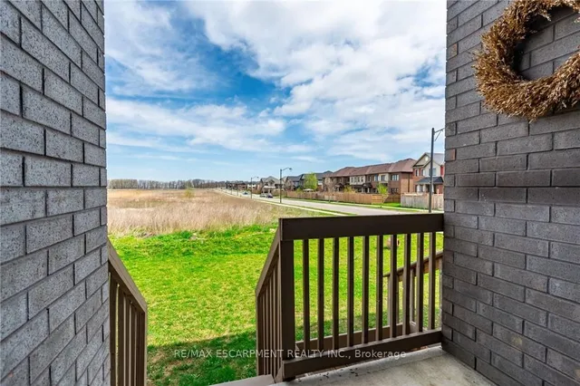 Additional image 35 of 6 Bedrock Dr